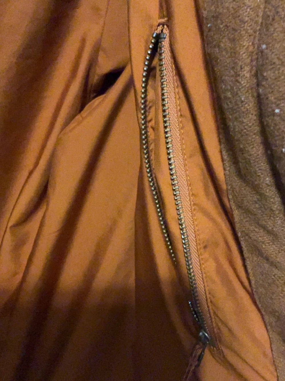 Patagonia woman  Rust/Brown Quilted Insulated Puffer Jacket - Picture 2 of 3